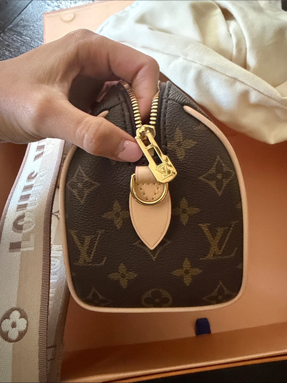 Louis Vuitton Speedy 20 - Picture 3 of 9